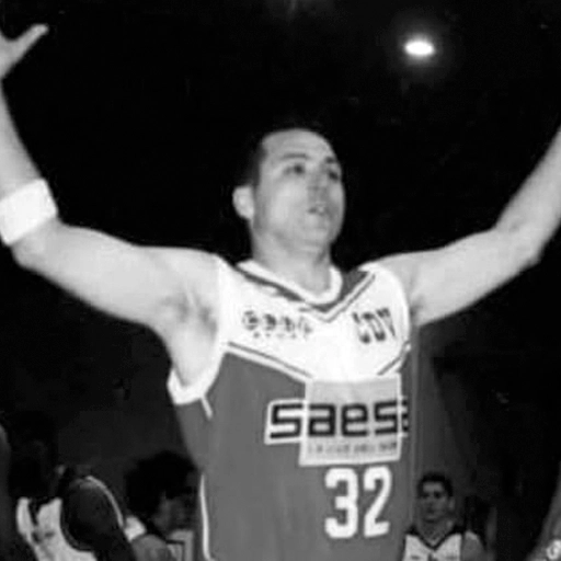 Sandor Bravo